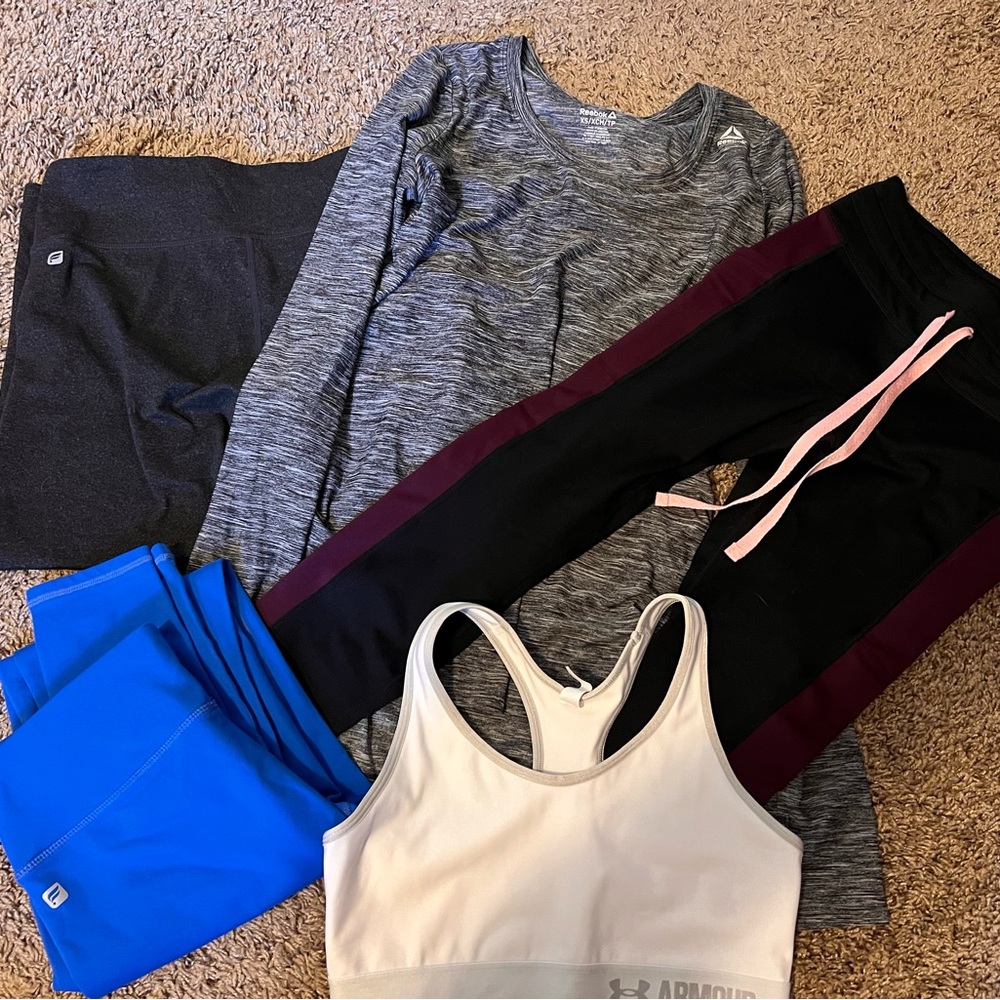 6 Piece Bundle of Athletic/Athleisure Clothes